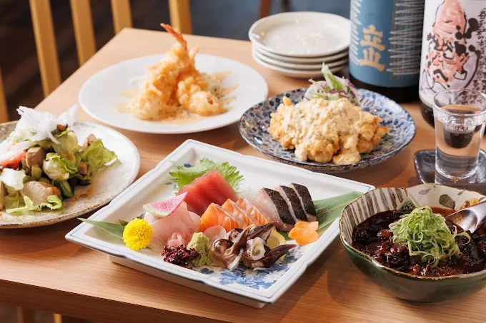 落ち着いた空間で旬の鮮魚が楽しめる和風居酒屋【有旨屋】