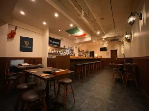 The Oaktree Irish Pub店内
